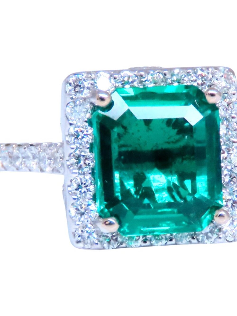 Classic Lab Created Emerald 14kt Gold 12550*
